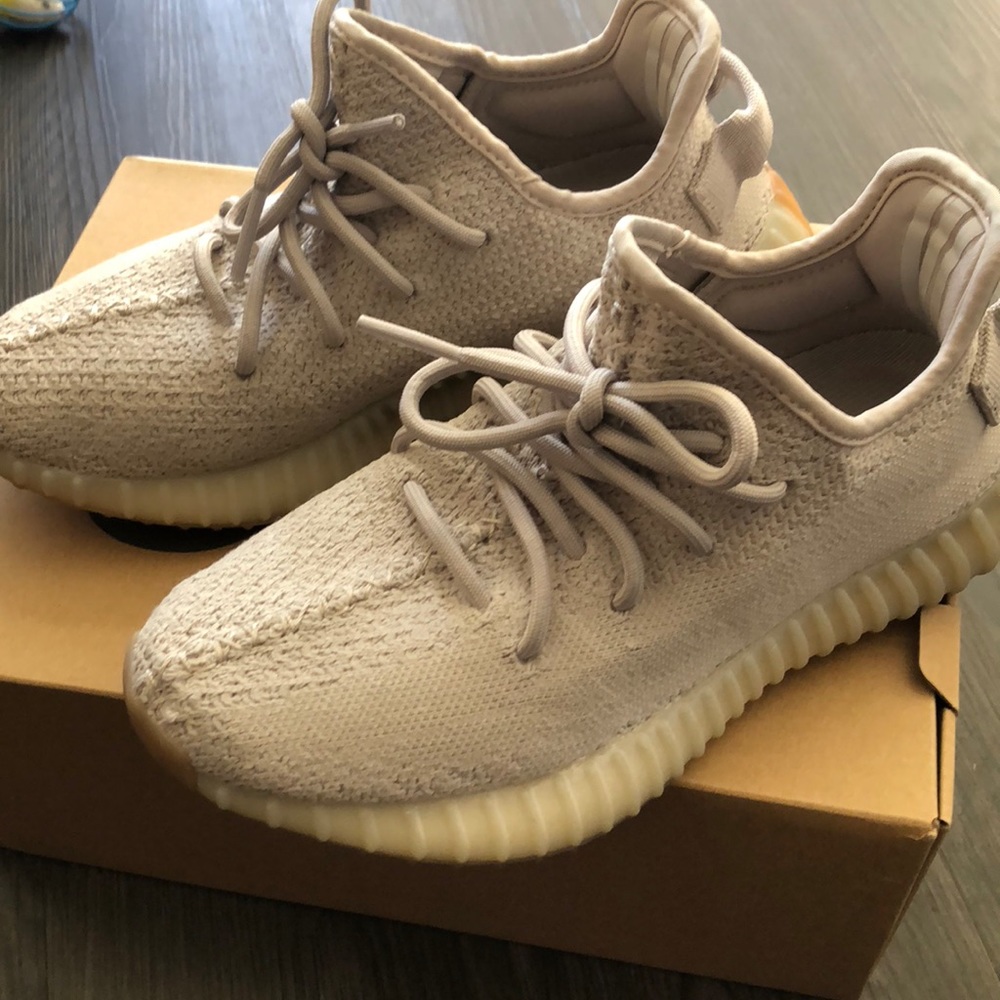Yeey Boost 350 (Sesame)